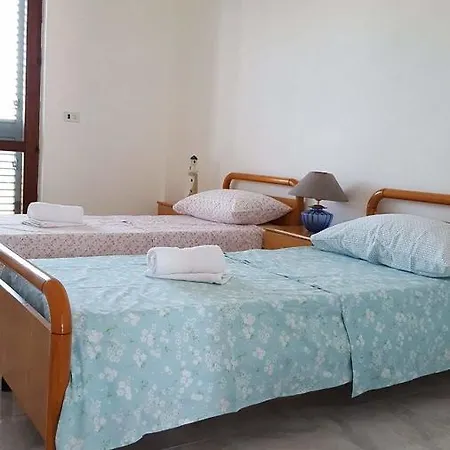 Ws Perez Apartment Gallipoli
